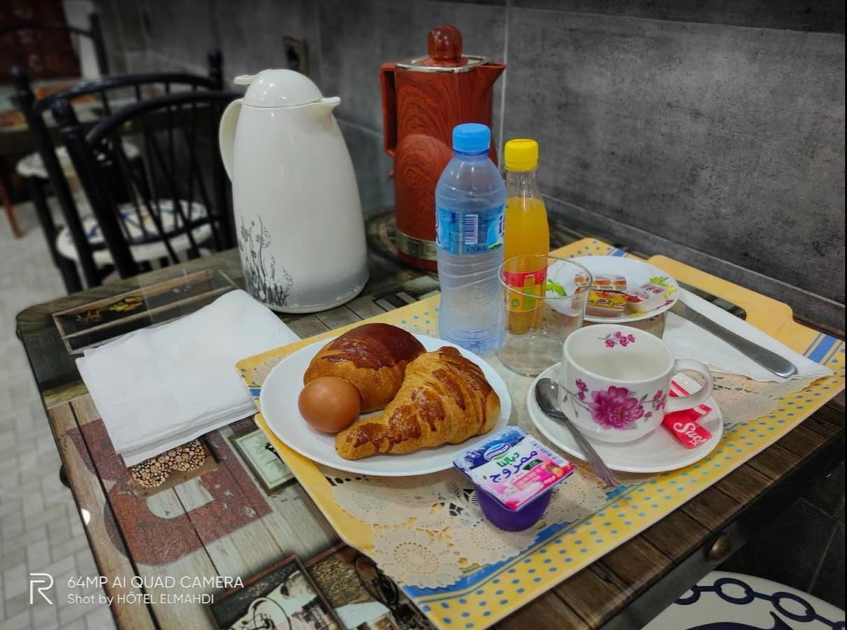 Hotel Residence El Mahdi บัตนา ภายนอก รูปภาพ